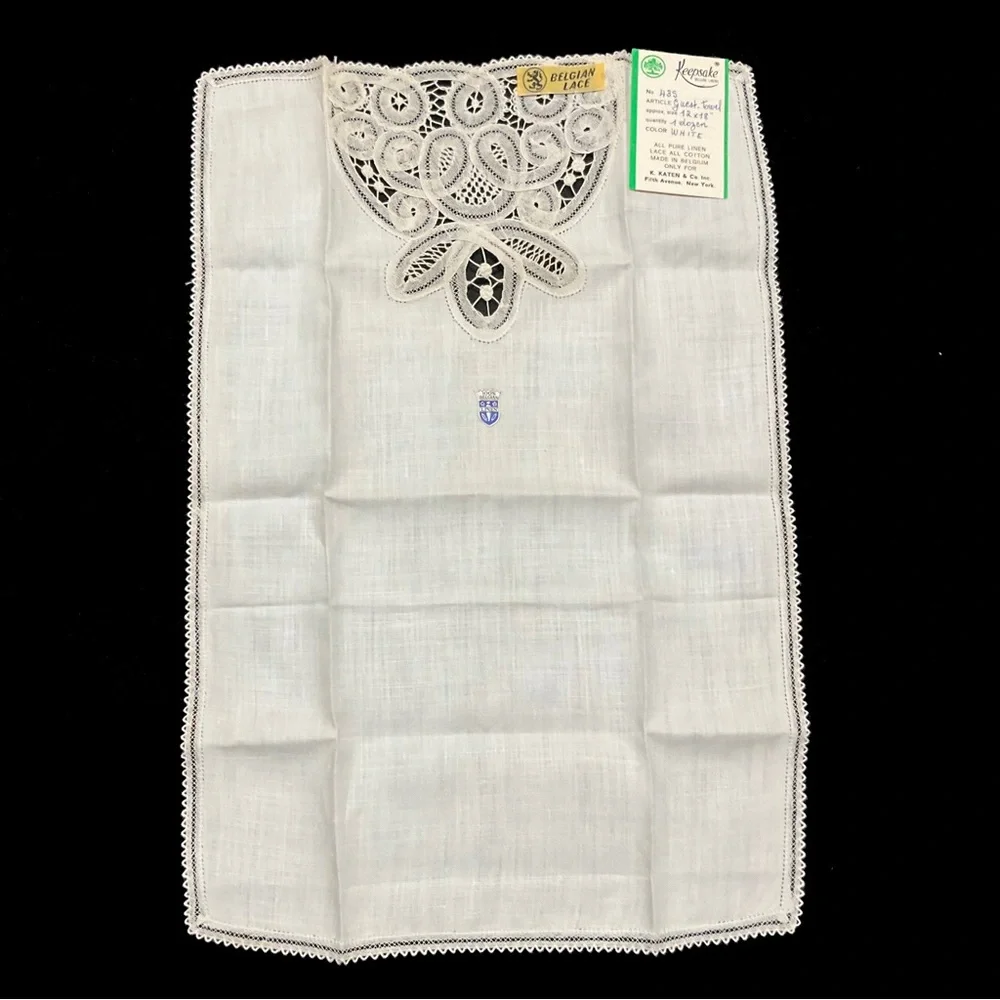 Belgian Lace Guest Towel - Linen - Battenberg Lace